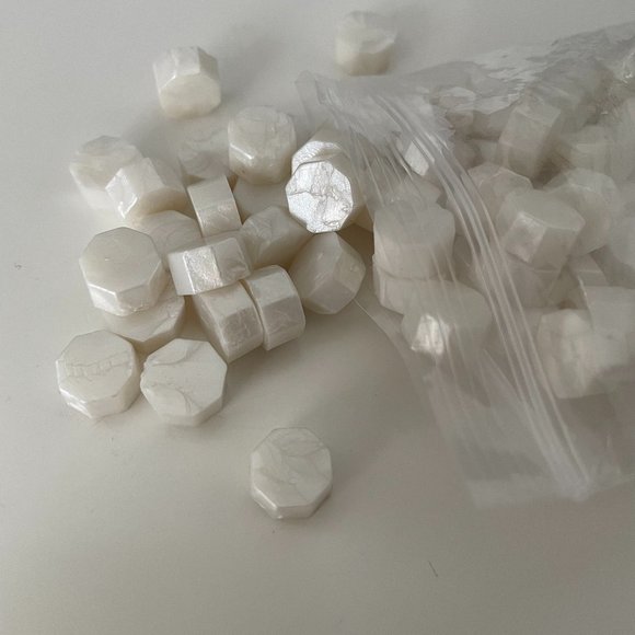 1000x White Sealing Wax - Picture 1 of 1